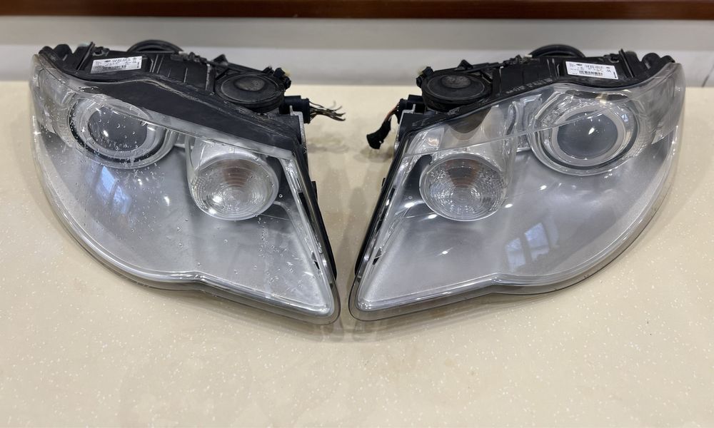 Продам фары от туарега