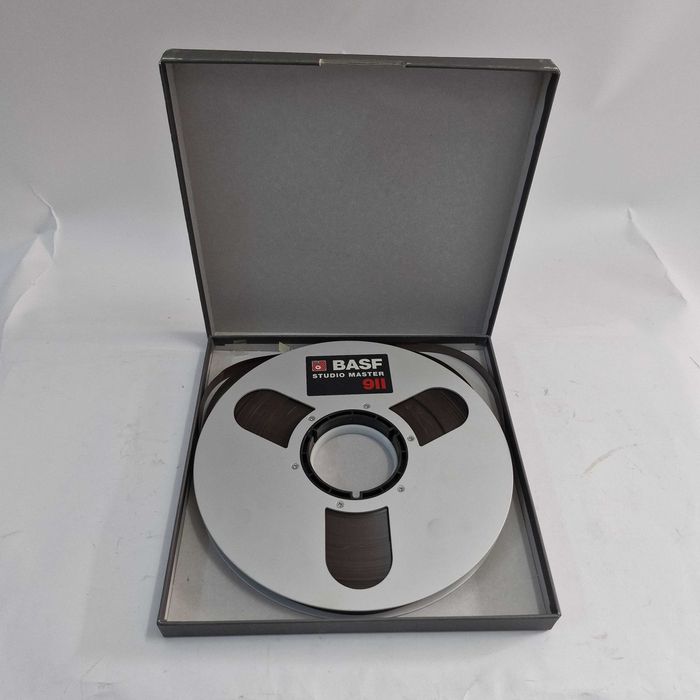Liquid Money vinde - Bandă magnetică audio BASF Studio Master 911