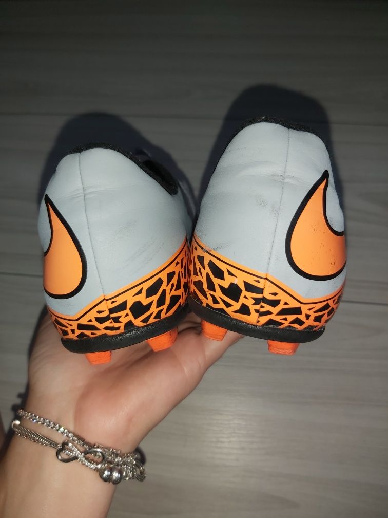 Ghete de fotbal Nike Jr Hypervenom