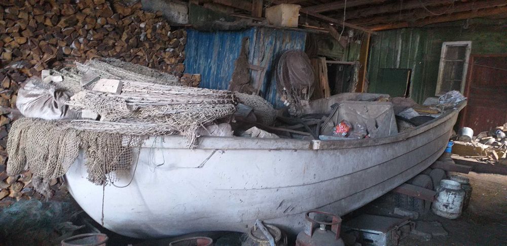 Продам лодку с неводом. Можно по отдельности