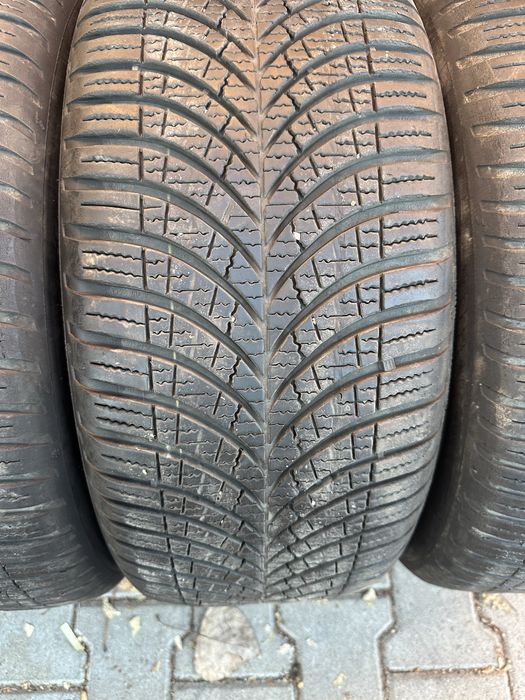 Cauciucuri iarna 225 50 17 Goodyear 6 mm an 2021 la 150 ron buc