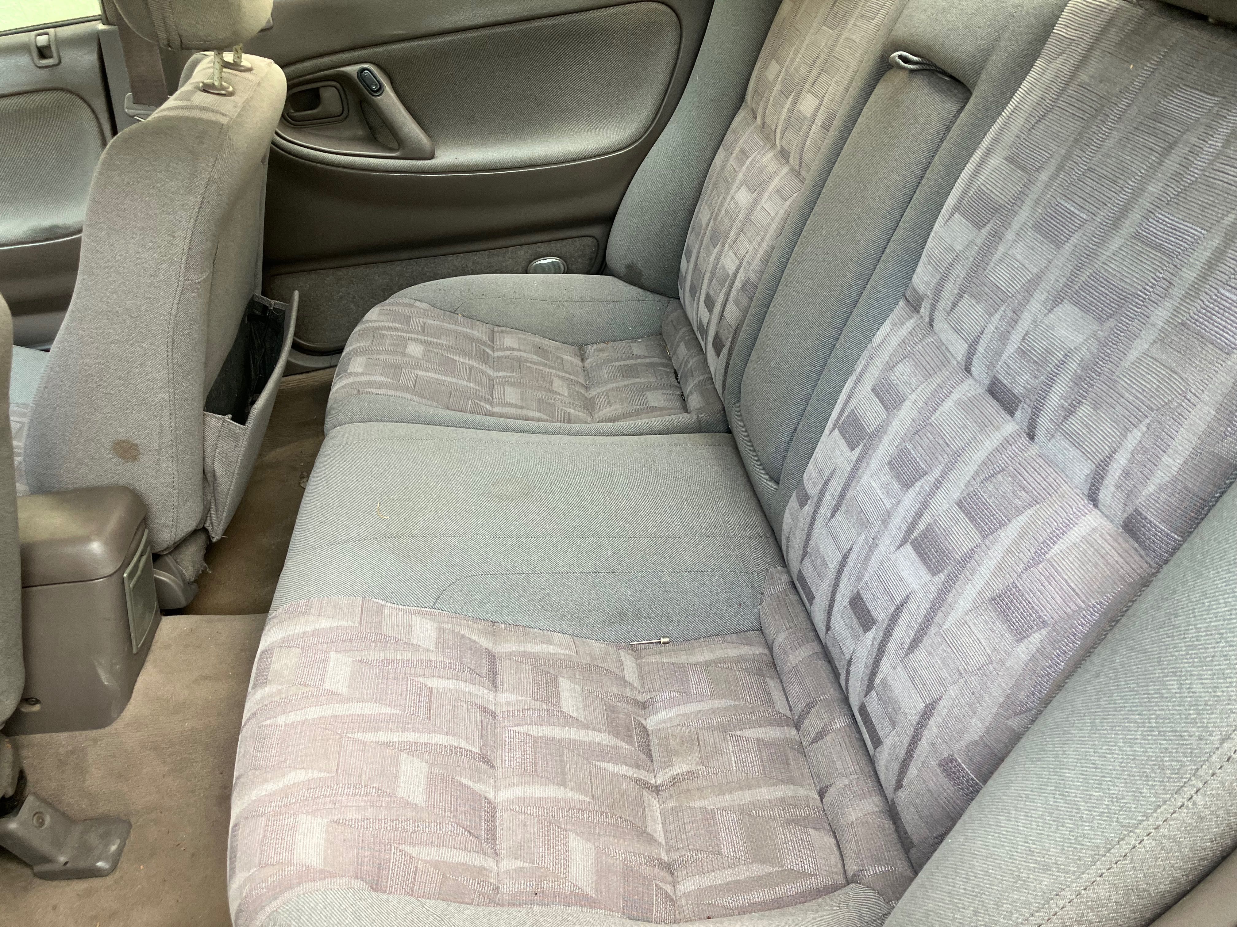 Mazda 626 2.0D Comprex Мазда