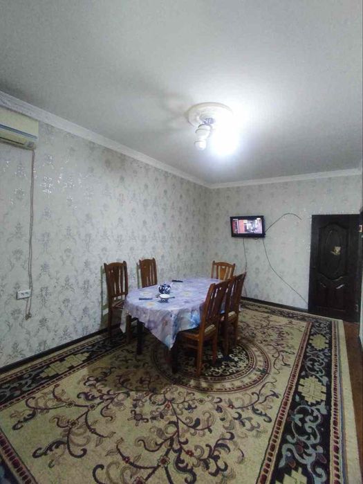 Срочно Сдам 3х комнатную . Семье или Студентам!!!