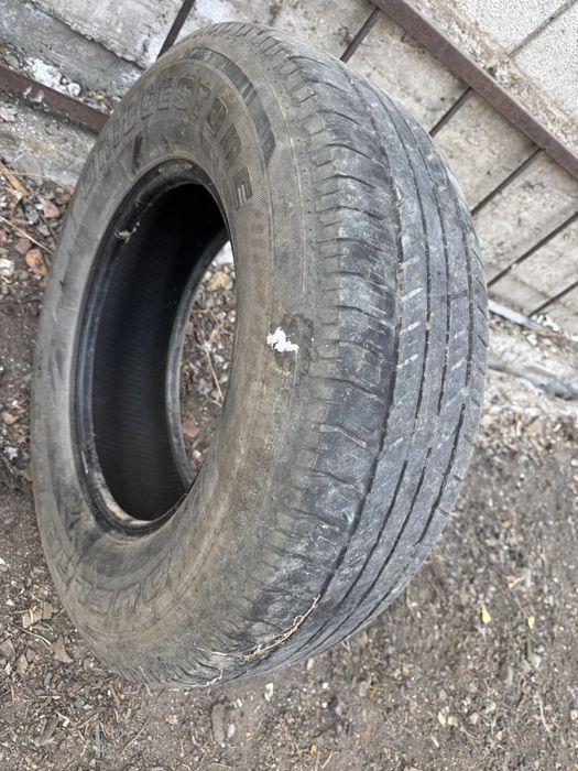 На запаску 1 шт  265/70/17
