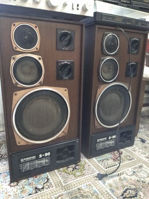 Продам калонки S-90