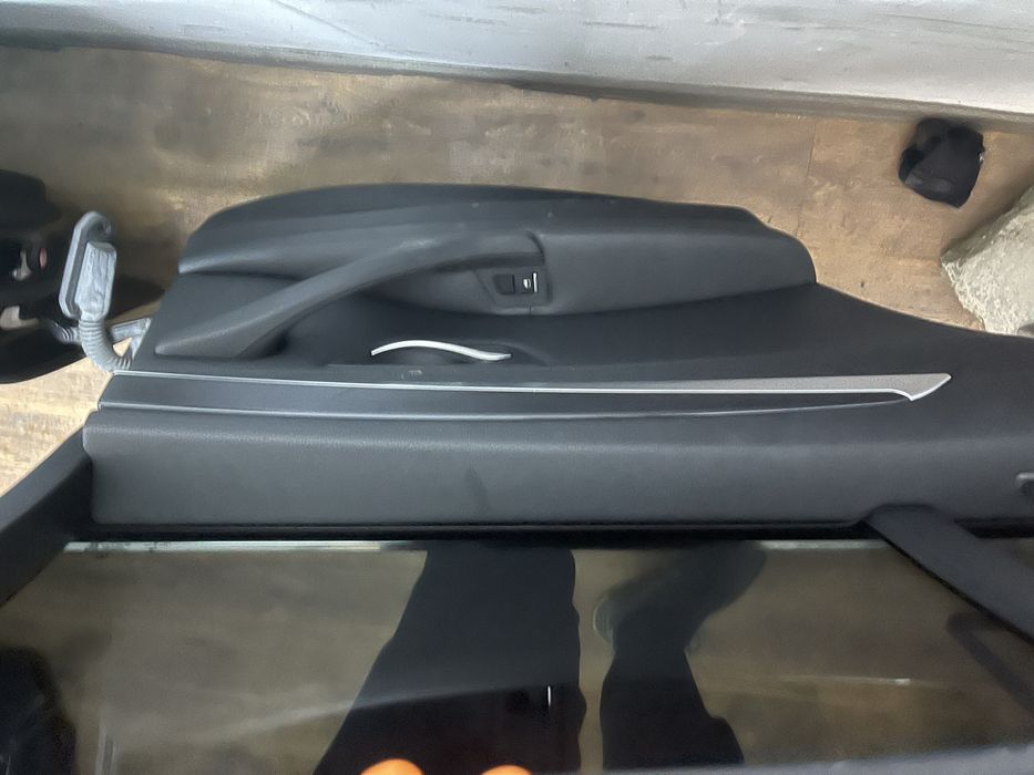 Portiera stanga fata spate Bmw Seria 5 F10 cod 475 an 2010-2016