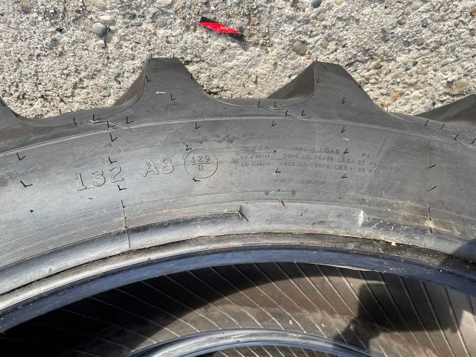 340/85R36 Anvelope noi agricole Radiale de tractor 13.6-36 OZKA