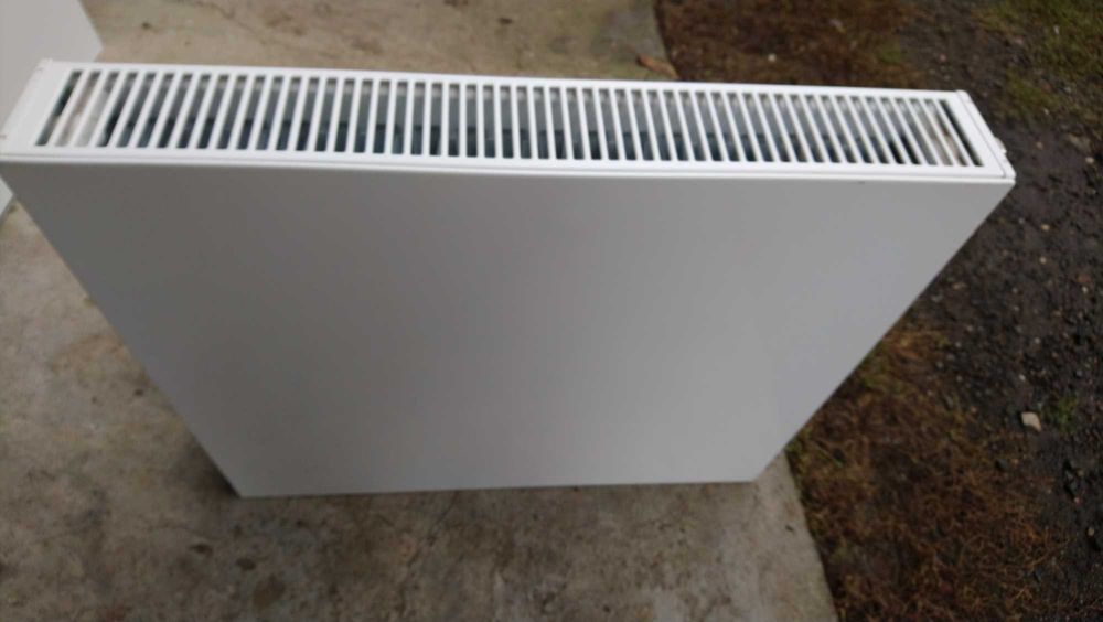 Calorifer otel purmo 70x60 cu fata plana plan ventil