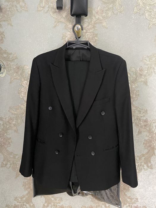 Костюм черный s-m размера