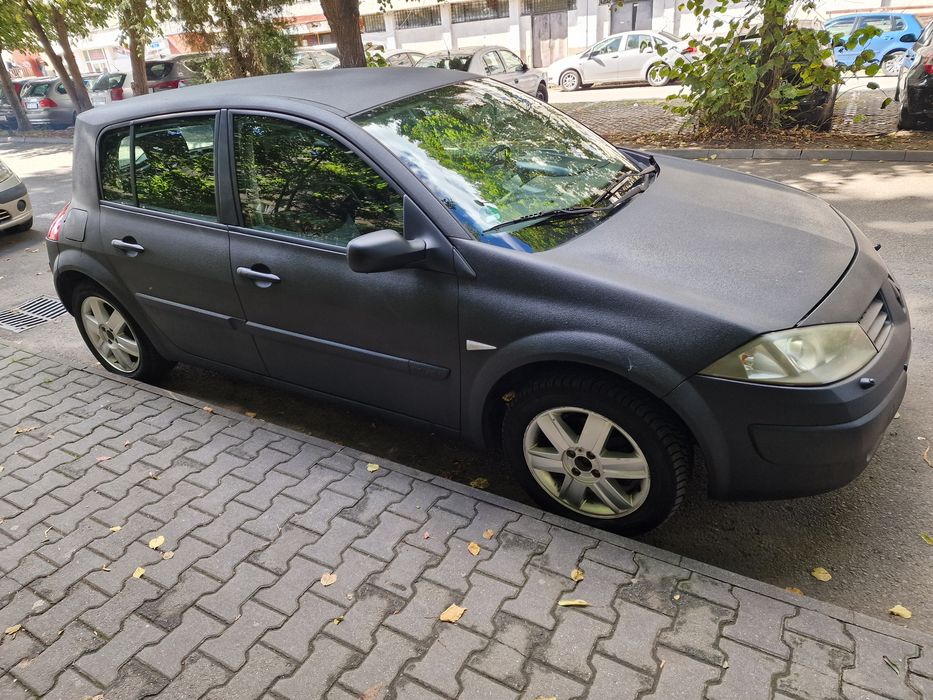 Renault Megane 2 hatchback, 1.6 benzina