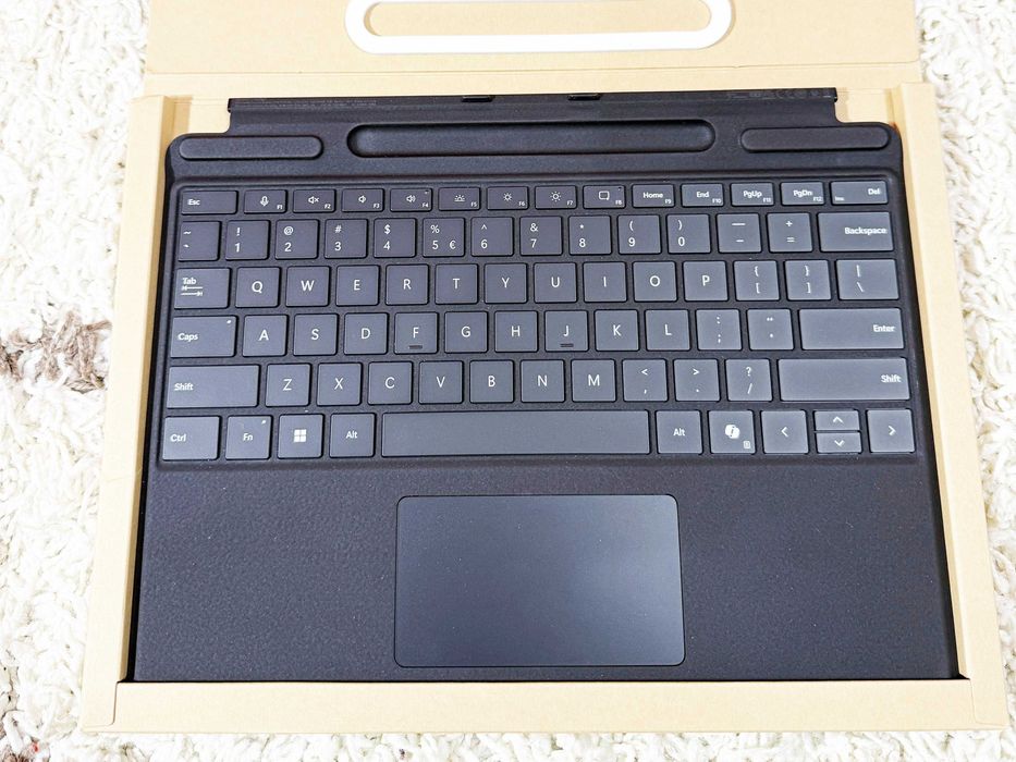 Microsoft Surface PRO Type Cover Tastatura 9/10/11 X Layout US QWERTY