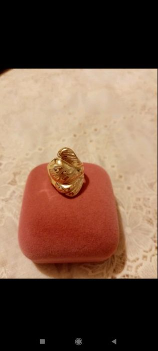 Златен пръстен 2.42 карата