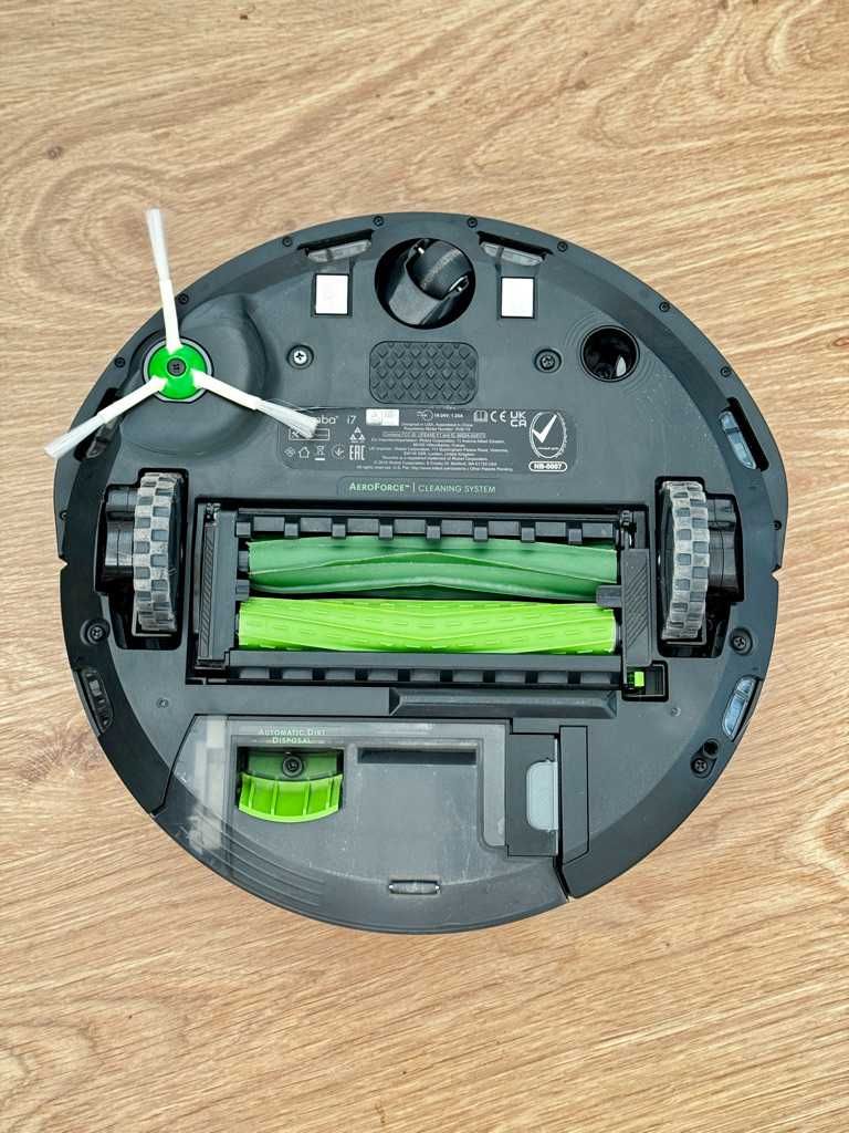 Прахосмукачка iRobot Roomba i7+