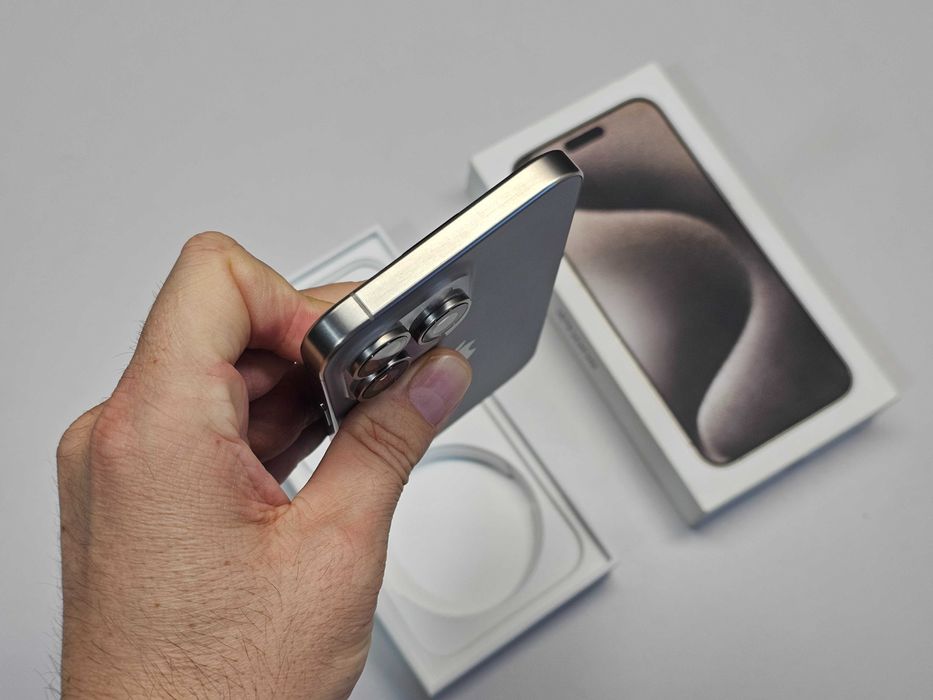 ПРОДАМ iPhone 15 Pro MAX (512GB) Natural / SIM. Состояние ОТЛИЧНОЕ.