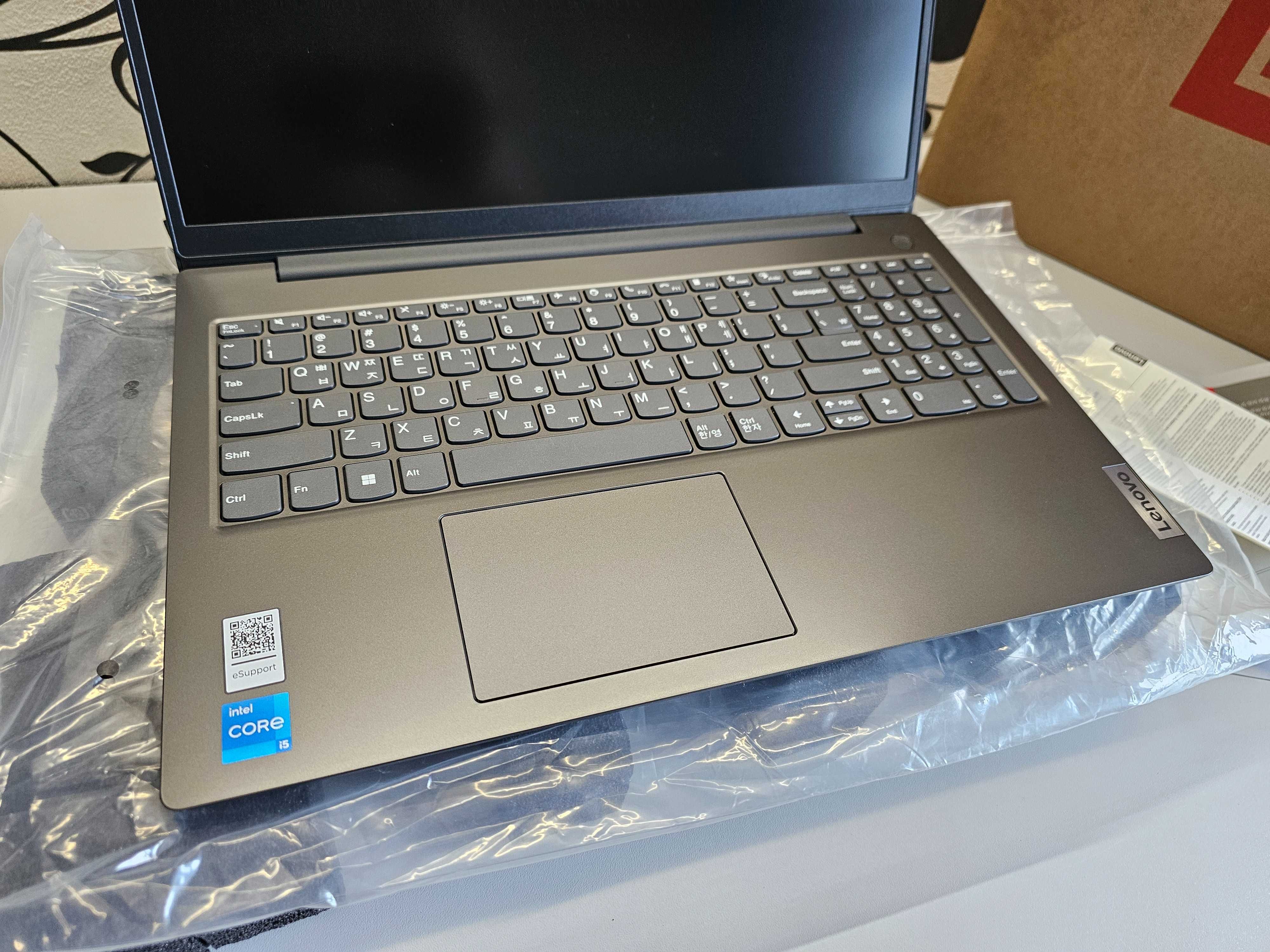 ПРОДАМ Lenovo V15G4 Мощный Ноутбук Core™i5-13420H/8GB/256SSD/15.6"iPS.