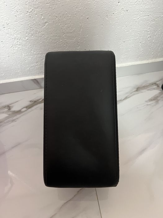 Подлокотник на kia rio