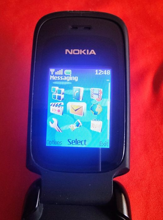 Nokia 6086 ( orice rețea)