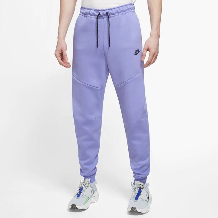 Nike Tech Old Season