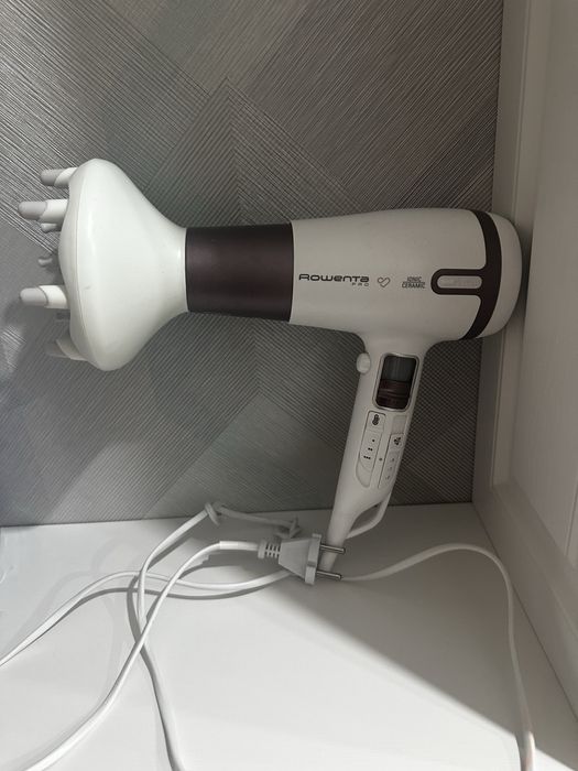 Продам фен бу в отличном состоянии