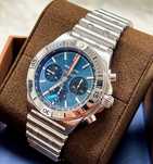 Breitling Chronomat B01  сребристо-синьо