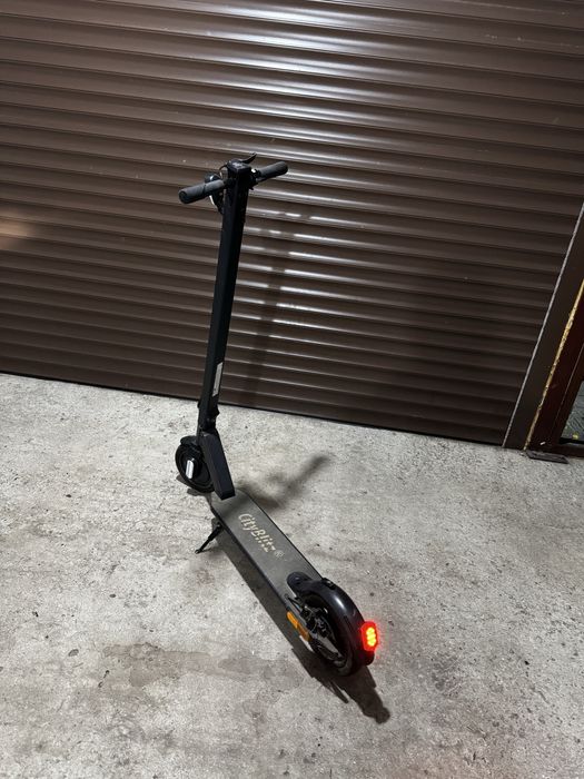 Trotineta electrica CityBlitz 300w in stare foarte buna