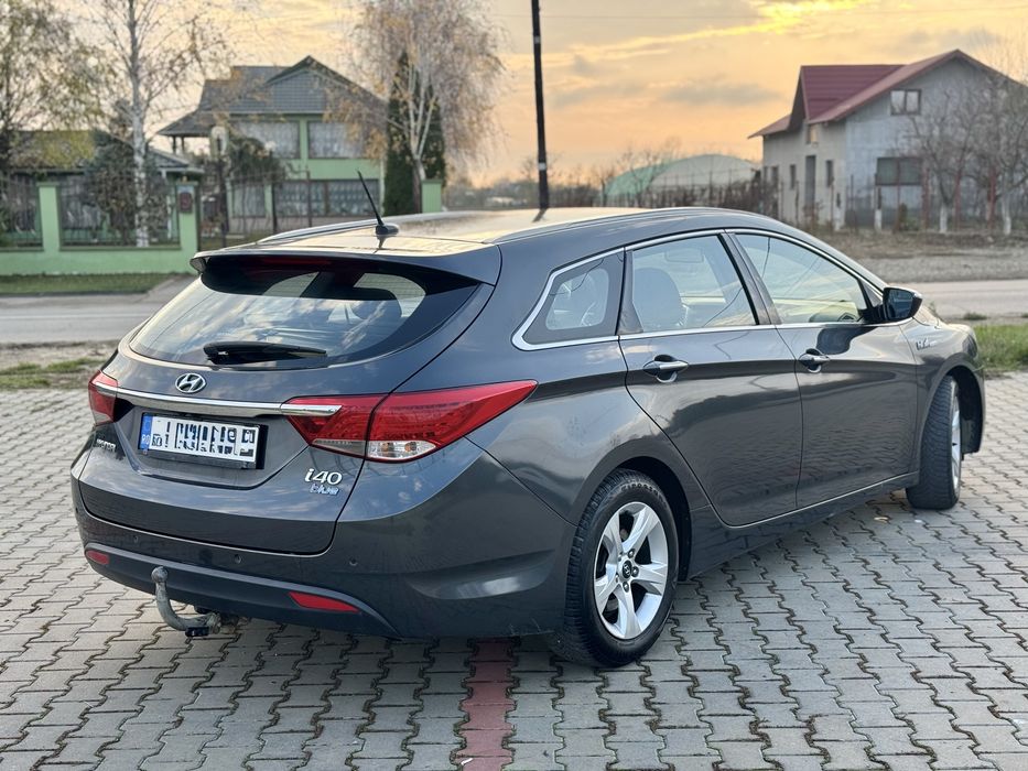 Hyundai I40 / LED / Keyless GO+Entry / BI-XENON