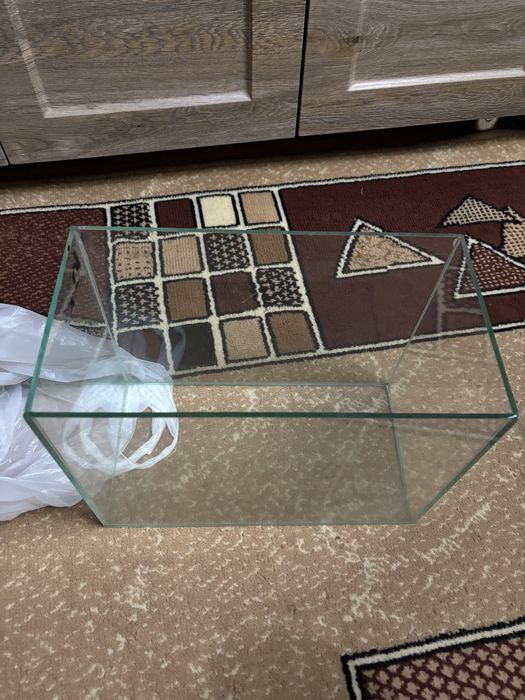 аквариум, компрессоры, лампа и обогреватель (ВСЕ ДЛЯ АКВАРИУМА)