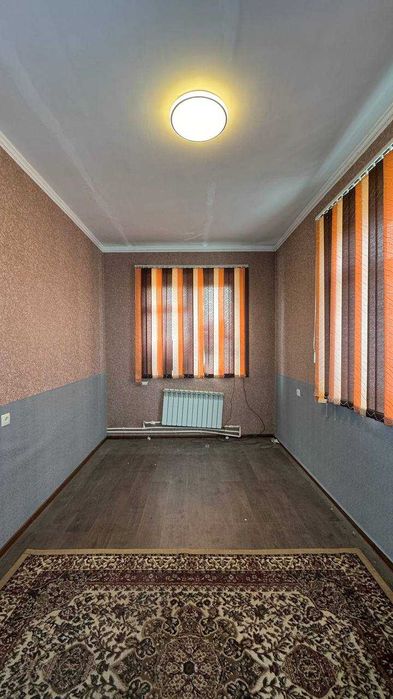 Калениски Мебелний чойхонаси 3қаватда 2хонали квартира сотиладиID:1494