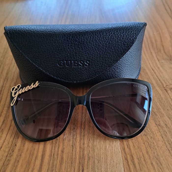 Дамски слънчеви очила Guess