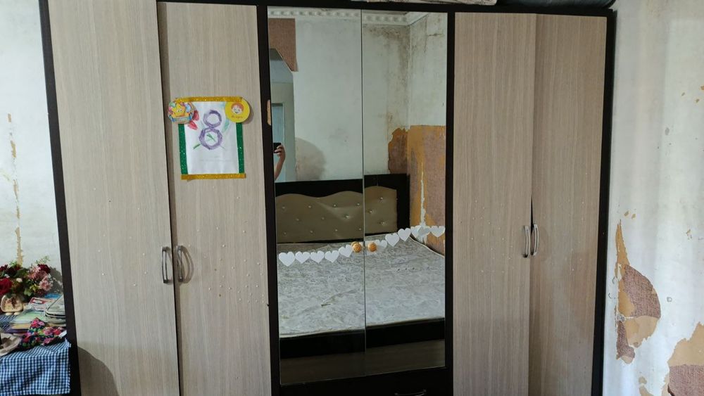 Мебель шкаф и кравать