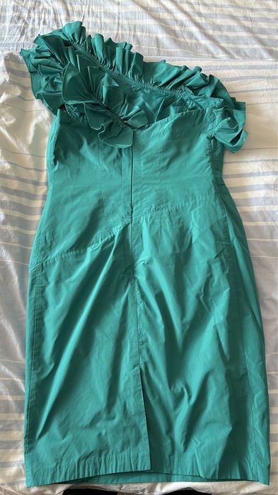 Rochie verde turcoaz cu umar gol