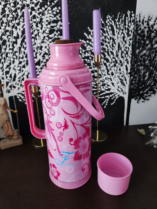 Продам термос  со стеклянной колбой