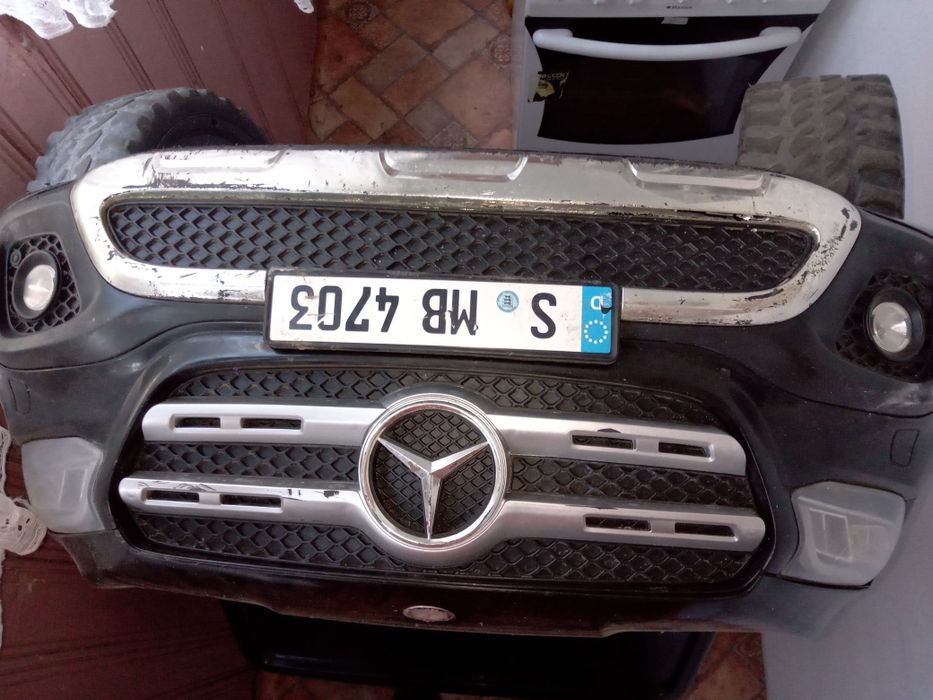 Mașinuță electrica Mercedes 2 locuri , 4 motoare