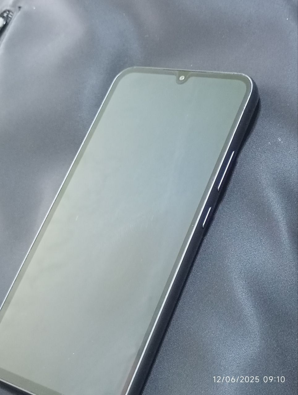 Galaxy A34 holati yangi