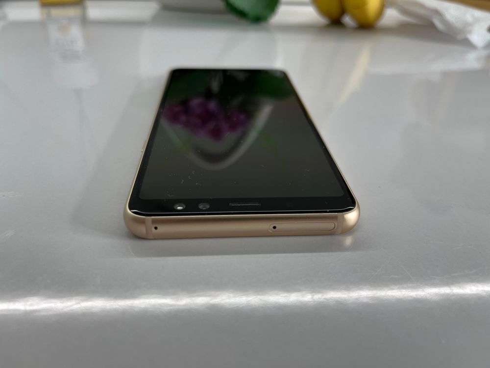 Samsung Galaxy A8 (2018) Dual Sim