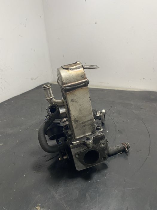 Racitor gaze Volkswagen Vw Touareg 3.0 TDI V6 BKS 059131063D phaeton