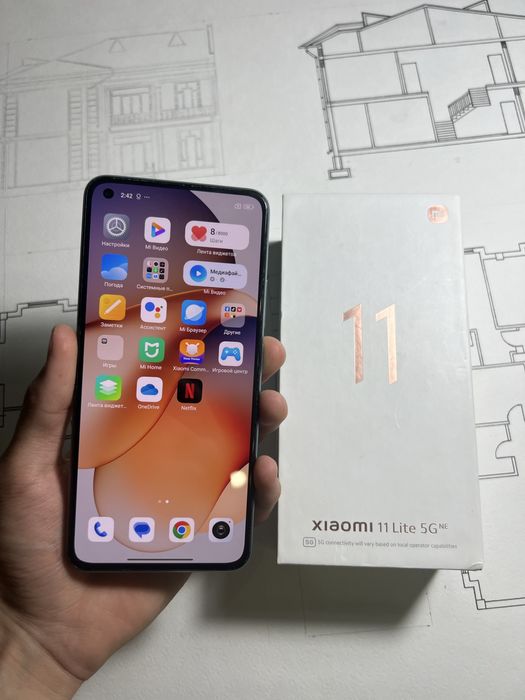 Xiaomi Mi 11 lite 5G Ne ideal holatda usta kormagan