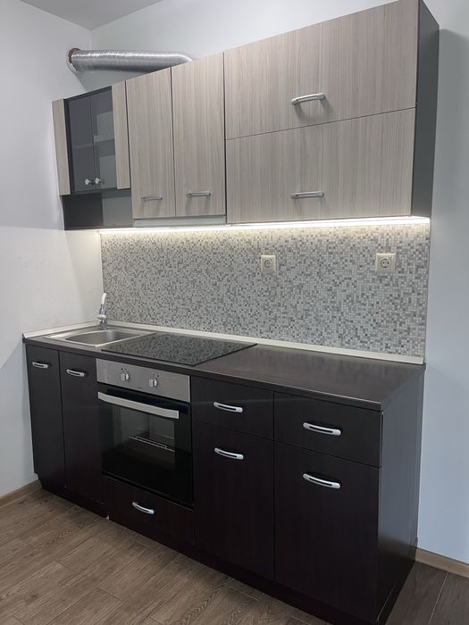 Кухнята е в добро състояние