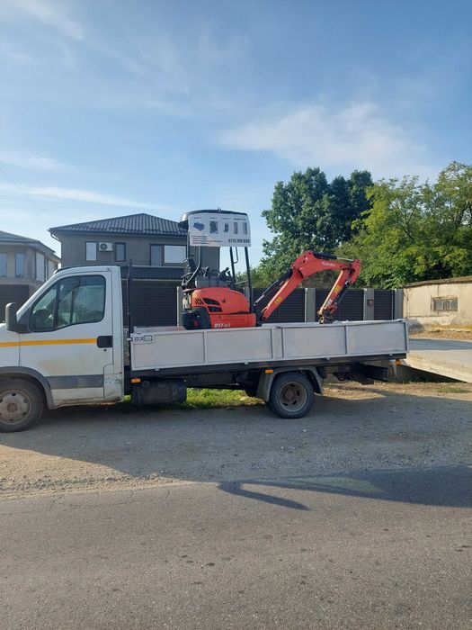 Prestari servicii miniexcavator 2 tone