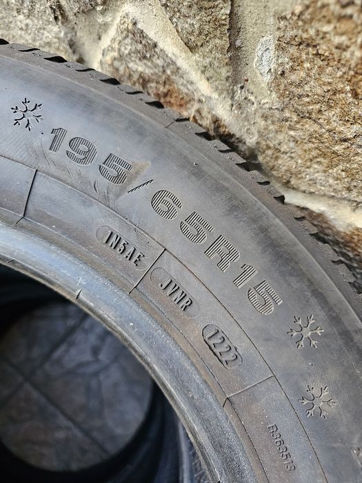 Anvelope Dunlop 195/65 R15 Iarna