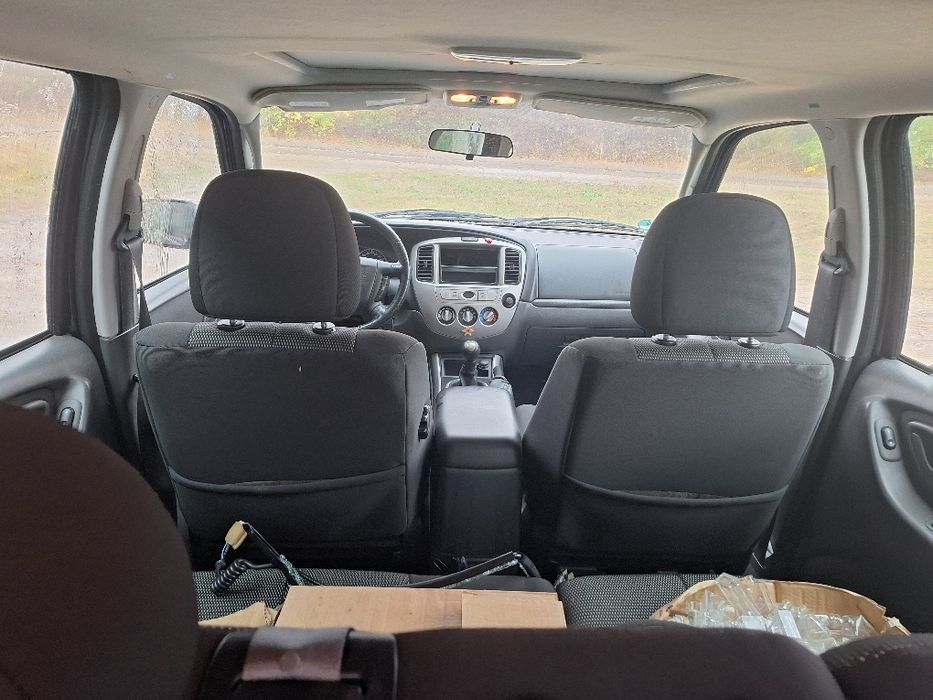 Mazda Tribute 2.3 2004 на части