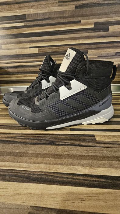 Боти за момче на ADIDAS TERREX