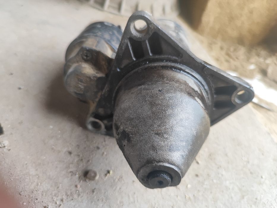 Приора стартер 15.000 келисим бар