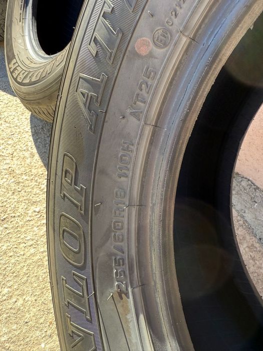 Vând anvelope 265 60 r18 Dunlop vara