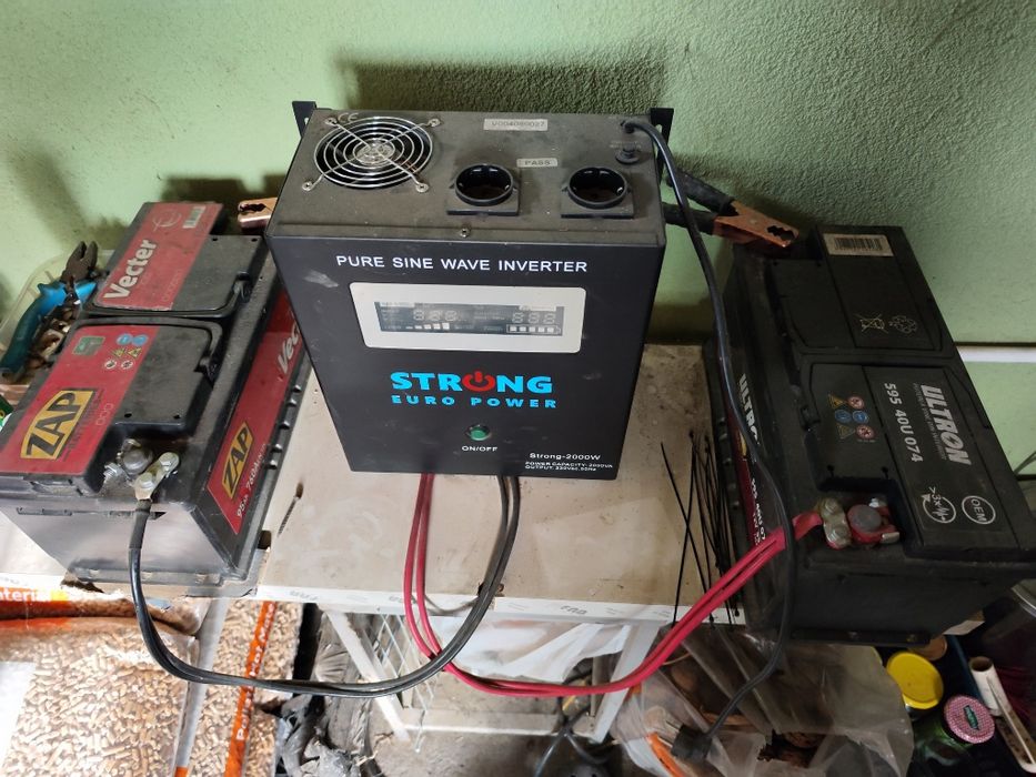 Vând schimb sursa sinusoidala pura 2000 W+ 1 baterie auto 95 ah