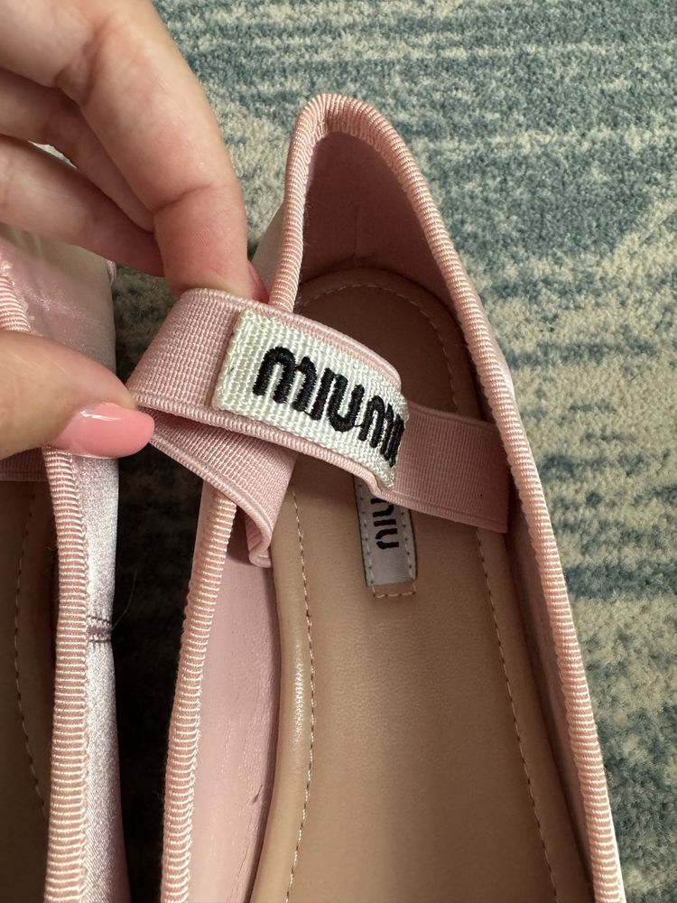 Balerini Miu Miu