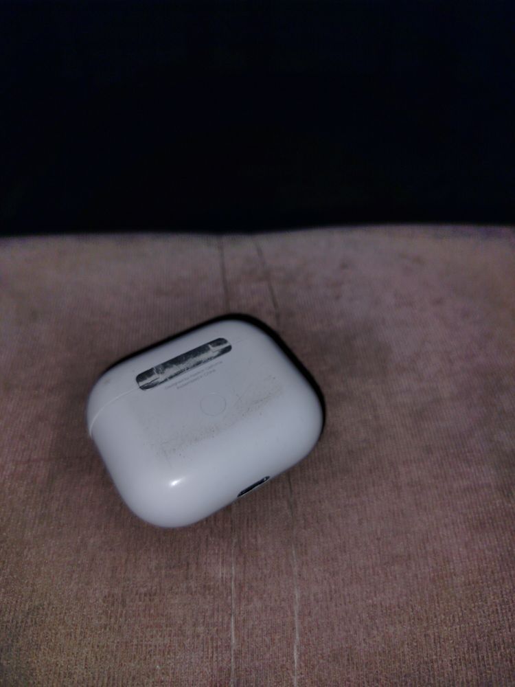 Продам кейс от airpods 3