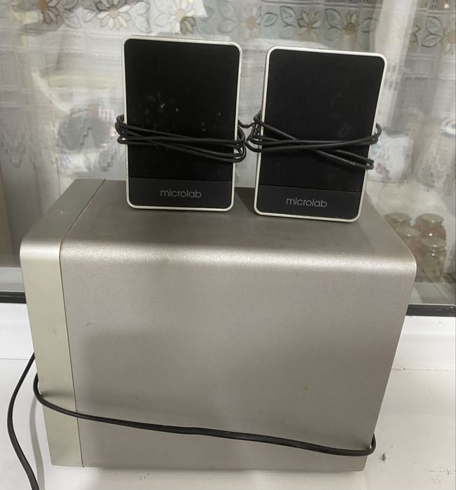 Колонка Microlab