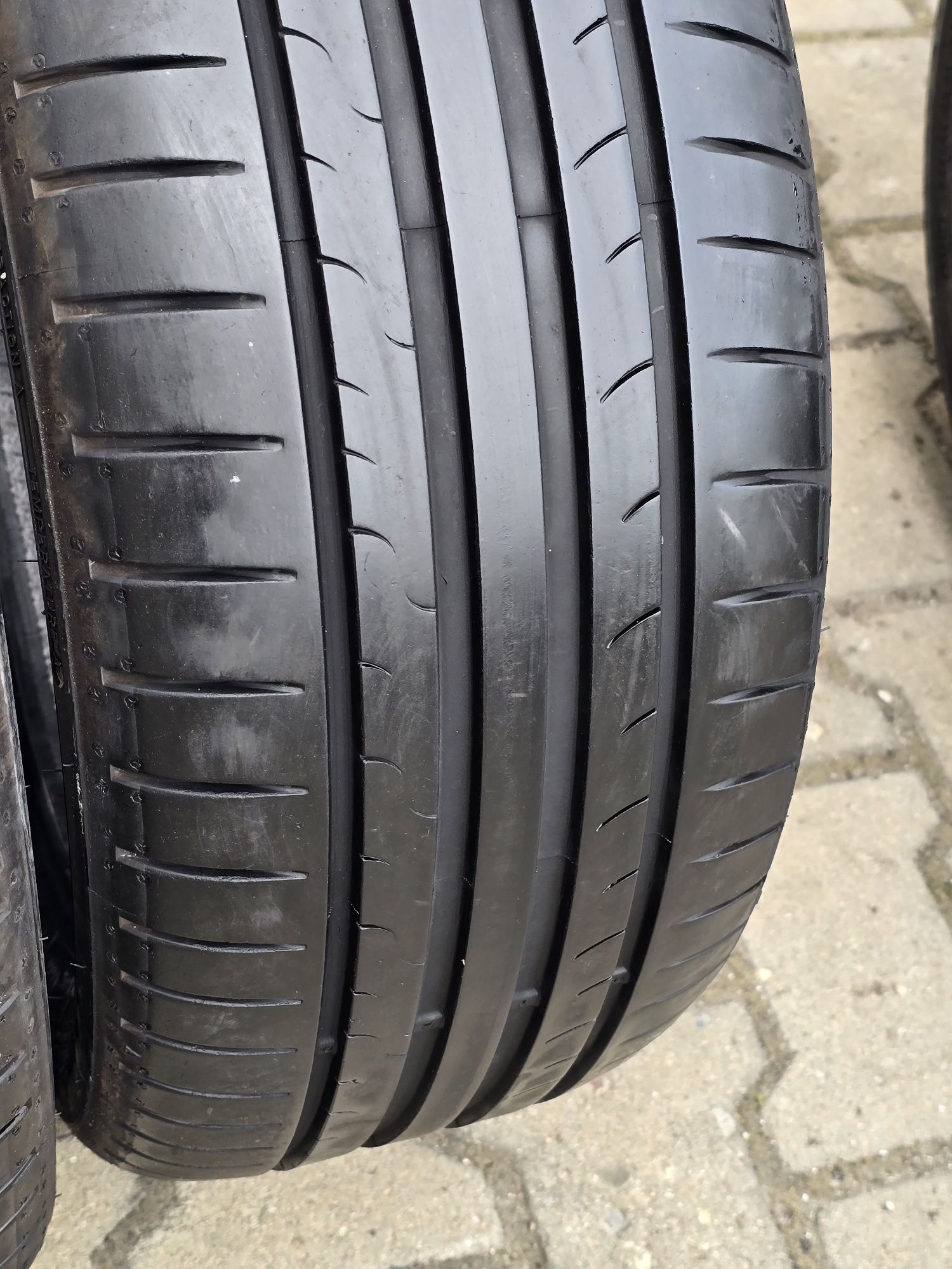 205 50 16 Dunlop