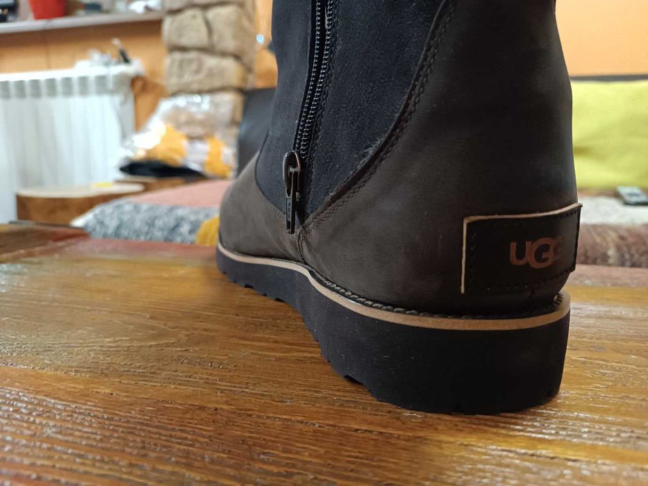 МЪЖКИ БОТУШИ UGG Мen's Hendren TL Boot